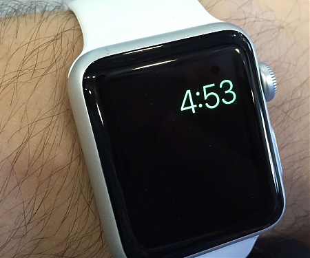 (Patent) Apple Watch May Adopt Always-On Screen, Patent Suggests