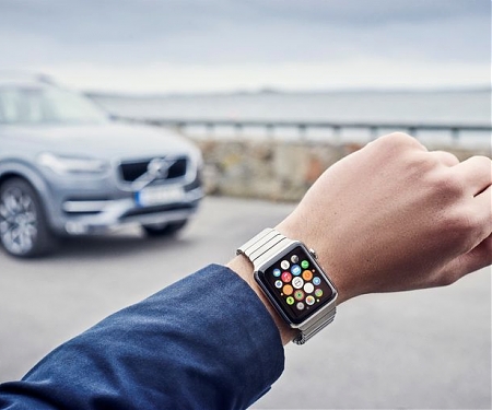 Volvo Joins BMW and VW in Offering Support for Wearables