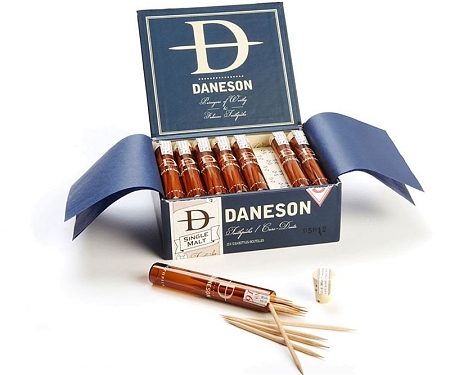 Single Malt Scotch Soaked Toothpicks - Daneson's Single Malt Nº16