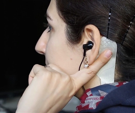 Multi-Touch Skin Turns Peoples' Bodies Into Remote Control Units