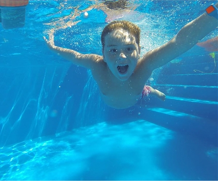 The World's First Aquasonic Swimming Pool Alarm System - Dolphin Alarm