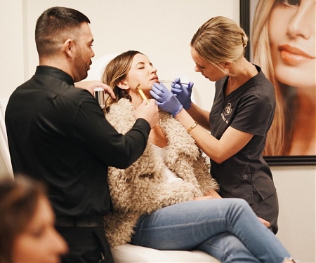 Can This “Drybar of Botox” Disrupt The Cosmetic Injectables Biz ? Alchemy 43