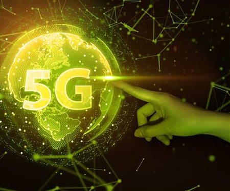 Benchmarking the Global 5G User Experience