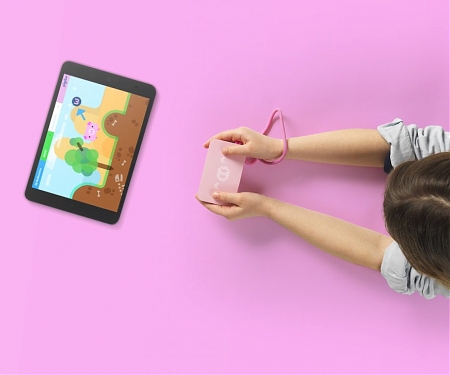 Give Kids A Crypto Wallet Instead of A Piggy Bank, Because It Has the Word Crypto In It - Pigzbe
