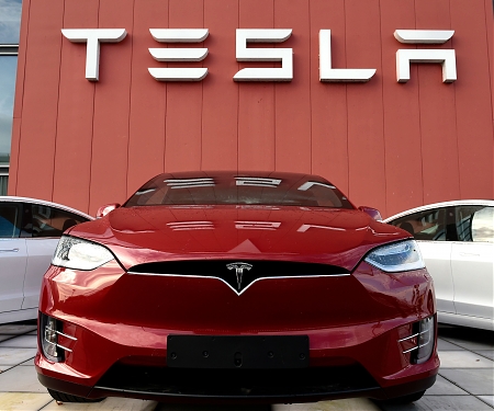 Tesla Delivers a Surprising Profit