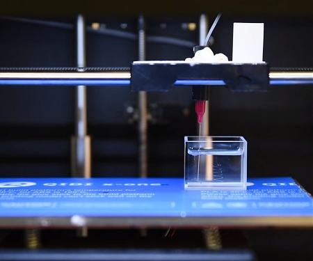 (Video) Berkeley Lab Scientists Print All-Liquid 3-D Structures