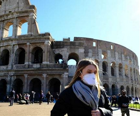 Virus Takes Aim at $1.7 Trillion Industry as Tourists Stay Home