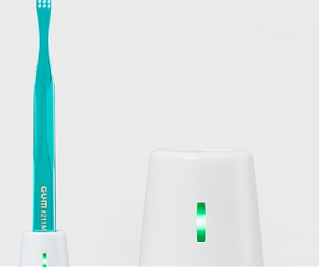(Video) Japan Turns Brushing of Teeth Into a Smartphone Game