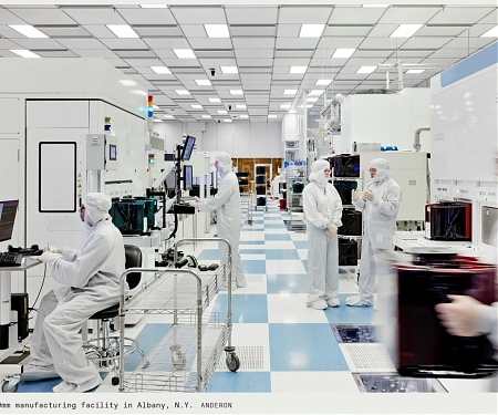 The U.S. Just Bet $1 Billion On Quantum Chip Manufacturing