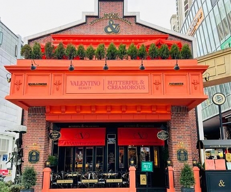 Luxury Brands Take a Bite of China’s Bakery Boom
