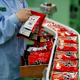 Oil Crunch Threatens South Korea’s Garbage Bag, Ramen Supply