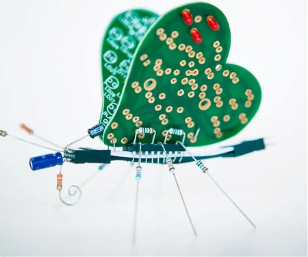(Paper) Butterfly-Inspired Robotic Wings Fly with No Batteries, Just Magnetic Fields