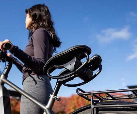 World’s 1st ‘Virtual Axis’ Cycle Seat Offers Extra Butt Comfort - Ataraxy BSC