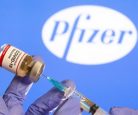 Rich Countries Grab Half of Projected Covid-19 Vaccine Supply