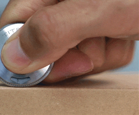 Ingenious Titanium Ring Aims to Replace Your Tape Measure - Tiroler
