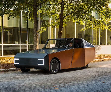 Deep Orange 17 Is a Solar-Powered EV That Treats the Entire Car Like a Battery Charger