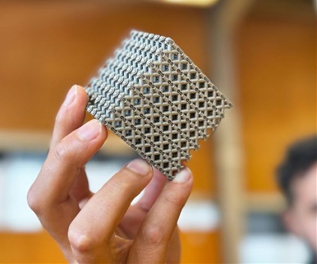 (Paper) 3D-Printed “Metamaterial” is Stronger Than Anything in Nature