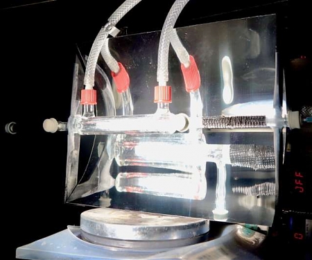 (Paper) Solar-powered Device Captures Carbon Dioxide From Air to Make Sustainable Fuel