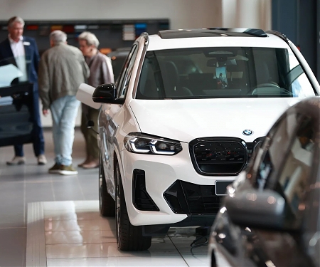 Europe Car Sales Dip as Automakers Battle Consumer Slowdown
