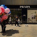 Luxury Labels Ditch Steep China Discounts to Rebuild Value