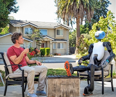 This Three-Person Robotics Startup is Working with Designer Yves Béhar - Kindhumanoid