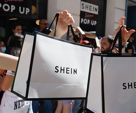 Shein : Fashion’s Biggest Polluter in Four Charts