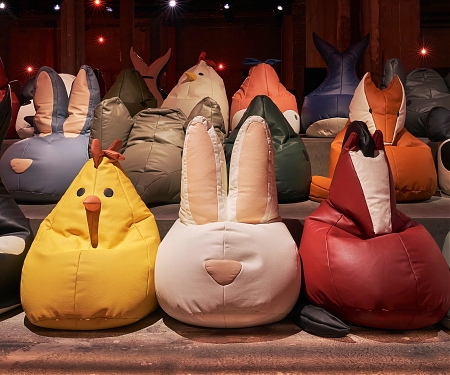 Animal ‘Sacco’ Beanbag Chairs Seat Viewers at Bottega Veneta’s Summer 2025 Show