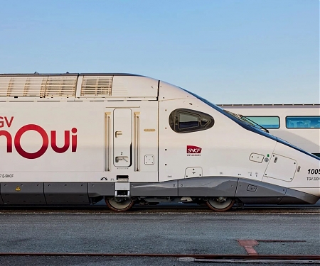 Nendo and Arep Revamp France's High-Speed TGV Train "From Nose to Seat"