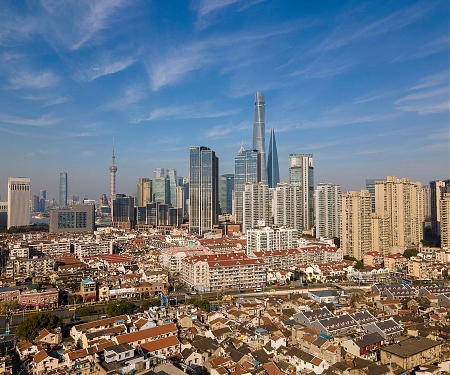 China’s Property Slump Is a Bigger Threat Than Its Lockdowns