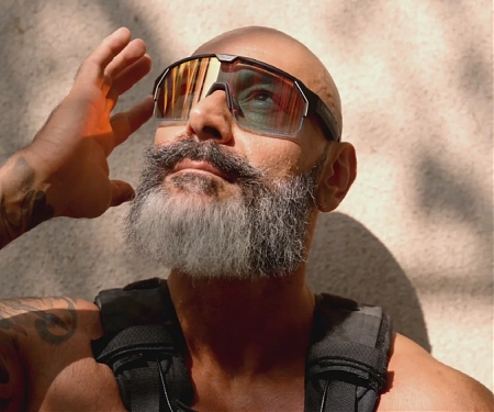 (Video) Chamelo Drops Tint-Changing Music Shield Sports Sunglasses