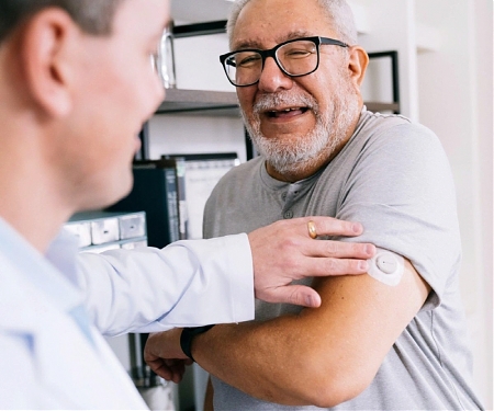 TECH Dexcom’s First-ever Over-the-Counter Glucose Monitor Patch Gets FDA Clearance