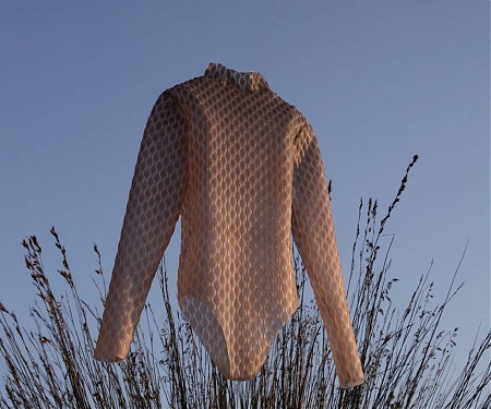 Melanin-spiked Bodysuits Provide Sun Protection in Melwear Concept