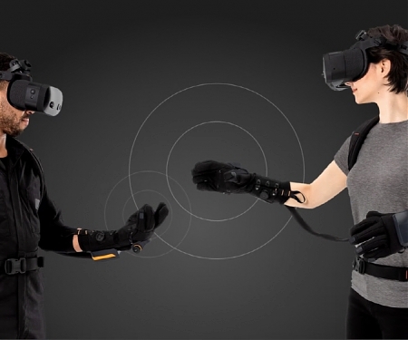 (Video) HaptX’s Latest Haptic Gloves Are Smaller and Cheaper, But Still Bulky