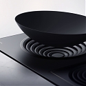 The 'Amphi' Induction Range Adjusts to Different Cooking Vessels