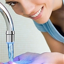 This LED Faucet Light Changes Color Based on Water Temperature