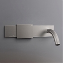 CEA Regolo Bathroom Faucet Debuts Sliding Temperature Control