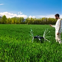 (Video) New AI-Powered Farming Robot Covers 50 Acres of Crops Per Day - Meropy SentiV